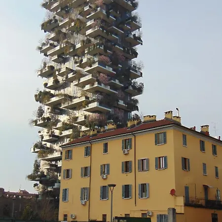 King's House Bosco Verticale Unicredit Tower Gaeaulenti Milano